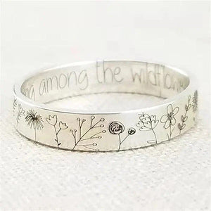 Vera™ | Dandelion Ring